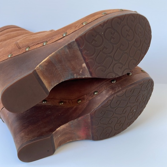 UGG Womens Carnegie Leather Studded Accents Boots Women's Size: 10M - Picture 6 of 9